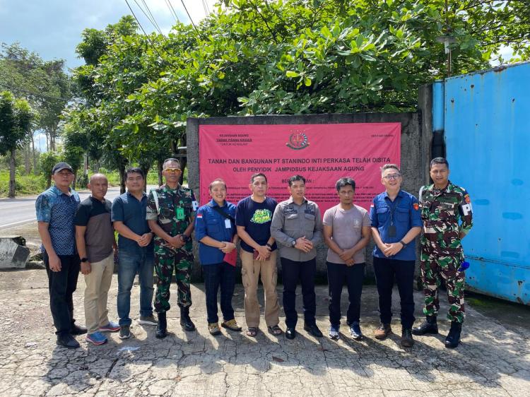 Jampidsus Sita Beberapa Smelter dan Alat Berat Perkara Korupsi Timah