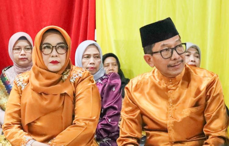 Kajati Riau Terima Gelar Adat "Datuk Seri Lela Setia Junjungan Negeri" dari LAMR