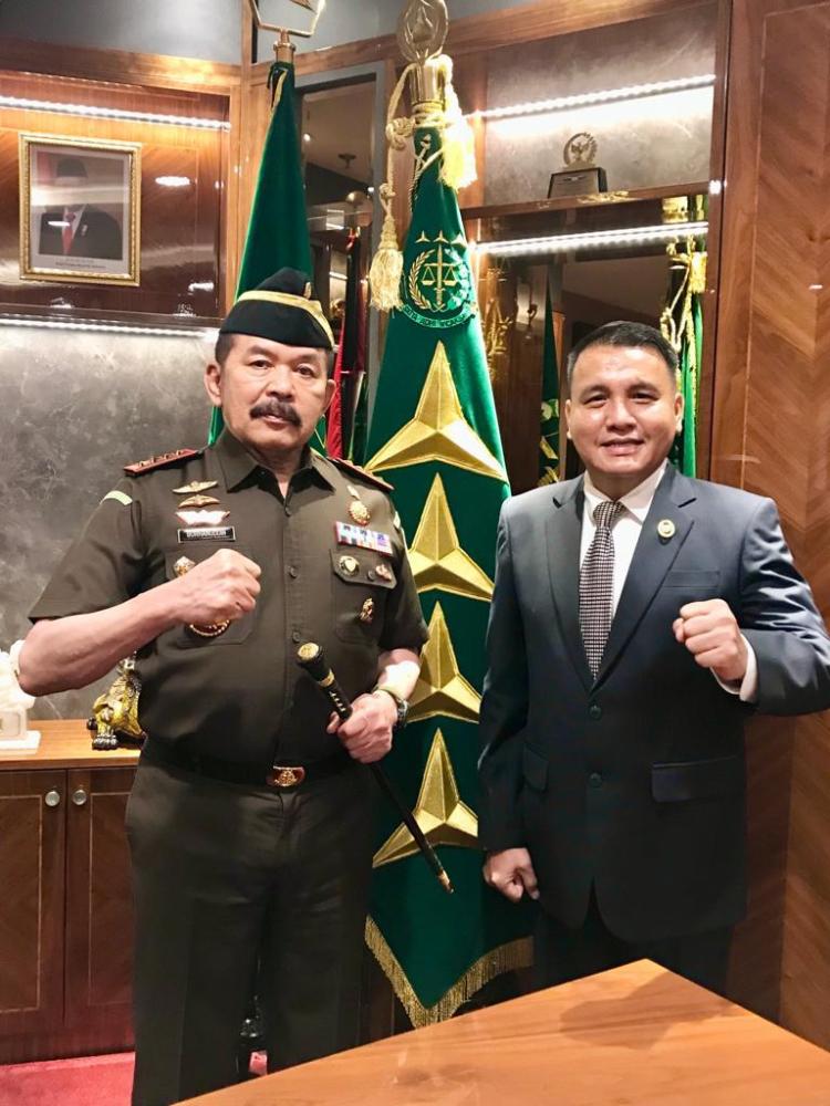 Barita Simanjuntak : JA Burhanuddin Membuat Kejaksaan �MENYALA�, Para Koruptor Tiarap