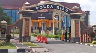Ditreskrimsus Polda Riau Angkut 6 Orang Penampung Emas Tanpa Izin di Kuansing