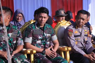 Wakili Kapolresta, Kabag SDM Ikuti Apel Gerakan Cinta kota Pekanbaru