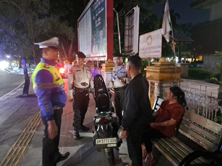 Antisipasi Tindak Kejahatan, Personil Polsek Sukajadi Gelar Patroli KRYD