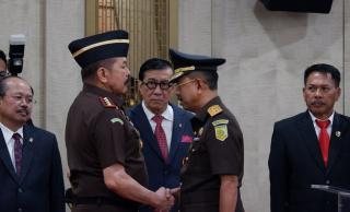 Jaksa Agung RI Lantik Jampidum, Kajati dan Pejabat Eselon II