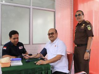 Kejati Maluku Laksanakan Donor Darah Dalam Rangka HUT Bhakti Adhyaksa ke-64 dan Adhyaksa Dharmakarini ke-24