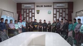 Kajati Riau Resmikan "Bilik Damai" di Lembaga Adat Melayu Riau