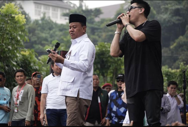 Pesta Pacu Jalur Jadi Ajang Deklarasi Suhardiman-Mukhlisin, Pemangku Adat : Sangat Memalukan