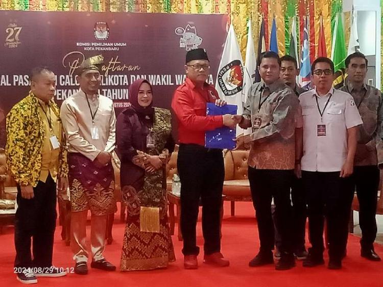 Paslon Ida Yulita Susanti dan Karisman Risanda Akan Jadi "IDAMAN" Buat kota Pekanbaru