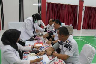 Sambut HUT Pengayoman ke-79, Lapas Pekanbaru Periksa Kesehatan