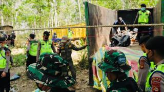 Tegas, Satgas Ilegal Drilling & Ilegal Refinery Musi Banyuasin Tutup 93 Sumur