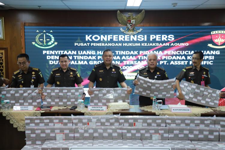 Dugaan TPPU, Kejagung Sita Uang 450 Miliar PT Duta Palma Korporasi