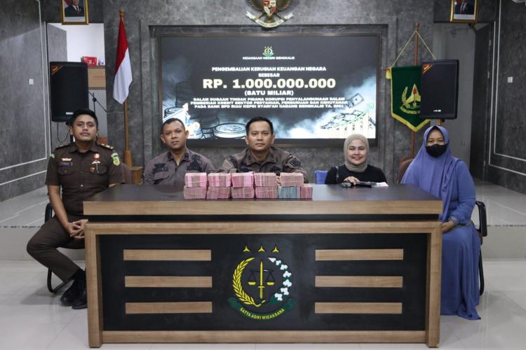 Kejari Bengkalis Berhasil Kembalikan 1 Miliar Kerugian Uang Negara Hasil Dugaan Korupsi