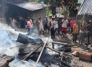 Kapolsek Tambang Himbau Warga Waspada Api Pasca Rumah Dusun II Terbakar