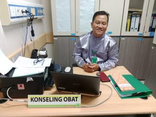 Siap Layani Kesehatan Masyarakat, Farmasi RSP UNRI Panam Buka 24 Jam