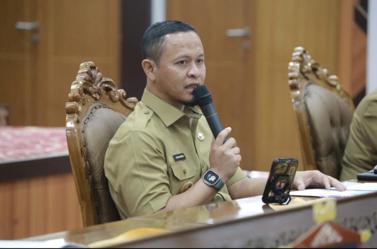 Efisiensi Anggaran, Walikota Pekanbaru Akan Potong Anggaran Perjalanan Dinas