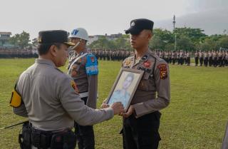 Tegas, Kapolda Riau Pecat Anggota Terlibat Narkoba
