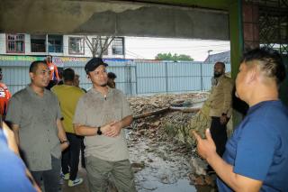 Walikota Pekanbaru Tinjau Pembangunan Pasar Bawah