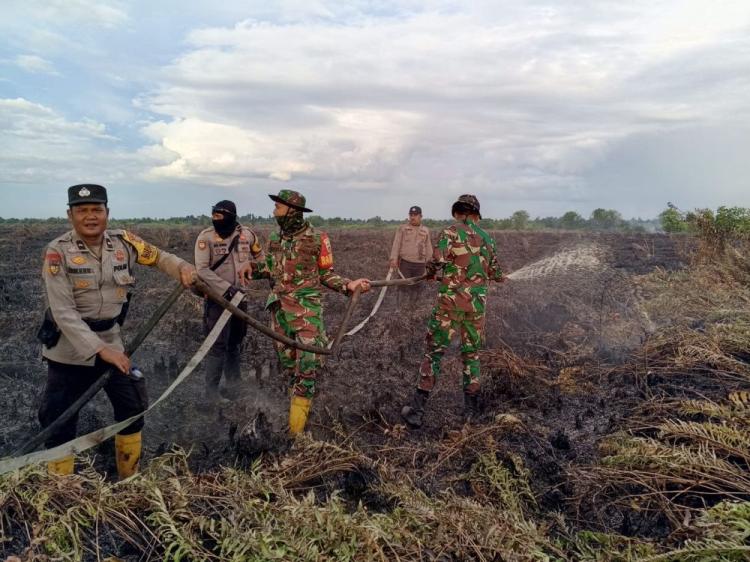Petani di Rohil Diamankan Polisi Dugaan Bakar Lahan