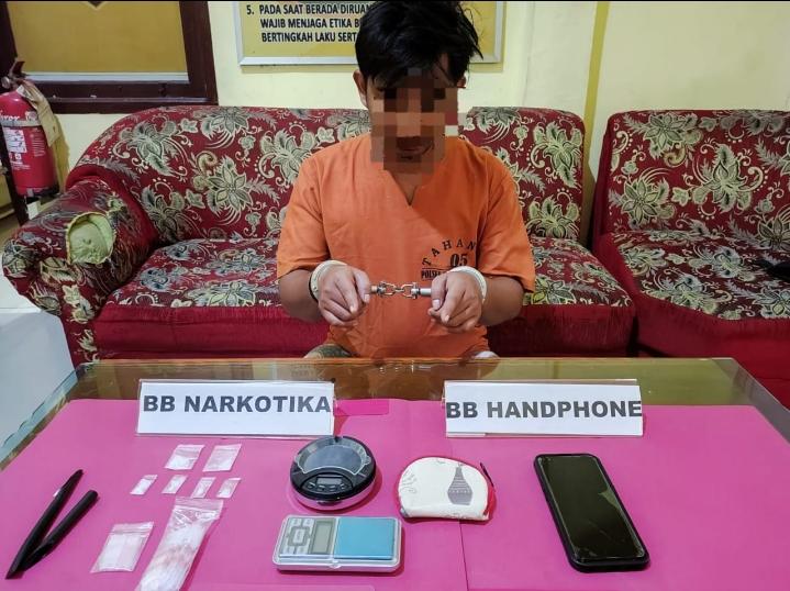 Polsek Kampar Kiri Tangkap Pengedar Narkoba di Desa Bina Baru
