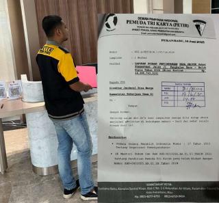 Sambangi Jampidsus, PETIR Resmi Laporkan Dugaan Mark Up Proyek Preservasi Jalan Pangkalan Baru - Bulu Nipis Kabupaten Kampar