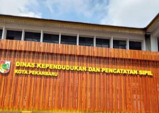 Gangguan Server, Diskucapil Kota Pekanbaru Hentikan Sementara Pelayanan KTP-el dan KIA