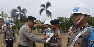 Kapolres Kampar Pimpin PTDH Bripka Helmi Kasdi