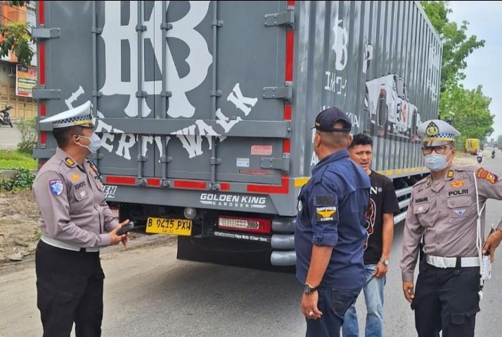 Dishub Pekanbaru Tindak 30 Kendaraan Truk ODOL