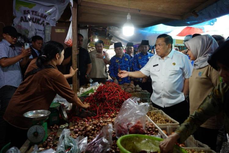 Plt Gubri : Stok Pangan Aman Untuk Natal dan Tahun Baru