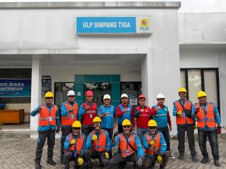GM PLN UID Riau dan Kepri Tinjau Yantek di ULP Simpang Tiga Guna Pastikan Kesiapan Layanan
