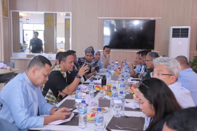 Walikota Pekanbaru Kunjungi Direksi PHR