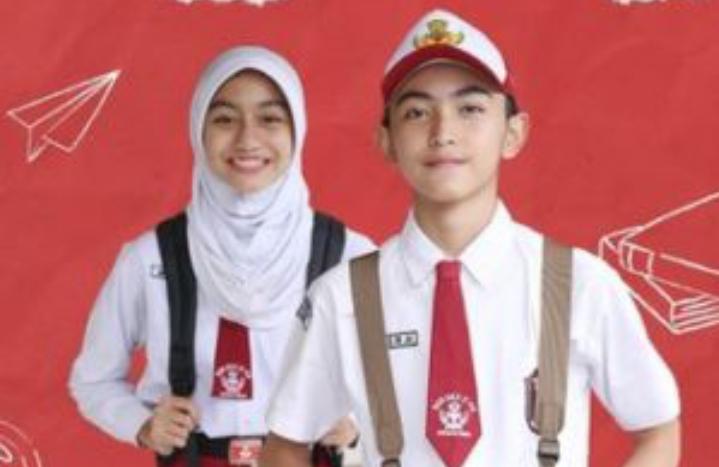 Wako Agung : Pendidikan Gratis di Pekanbaru Harus Sepaket dengan Seragam 