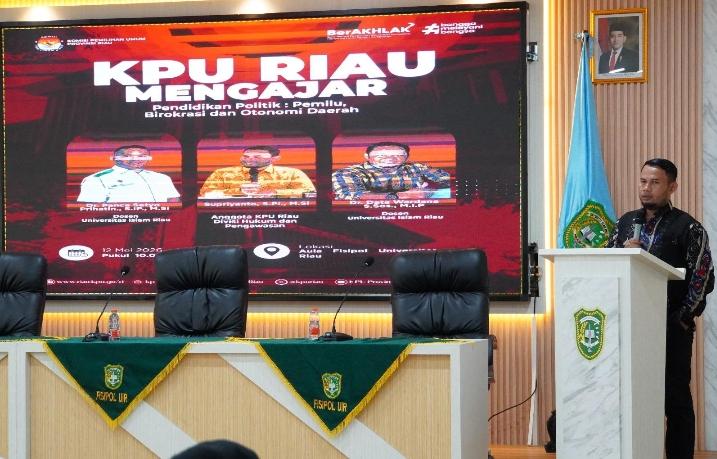 KPU Riau Gelar Dialog Pendidikan Politik di UIR