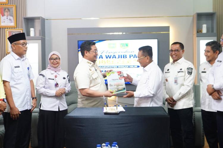 Bupati Rohil Apresiasi Pemprov Riau Terkait Data Tunggakan Pajak Bermotor