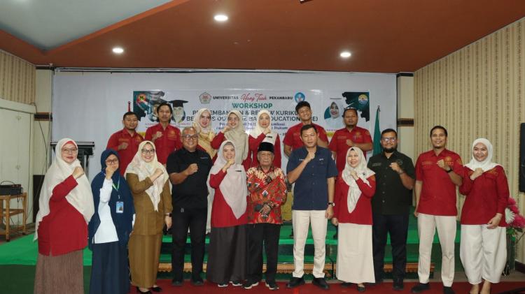 UHTP Gandeng Diskominfo Riau Bahas Kurikulum OBE