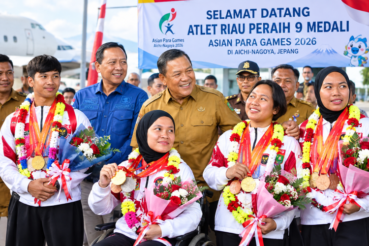 Banggakan Riau, Empat Atlet Asian Para Games Peraih 9 Medali Disambut Plt Gubri