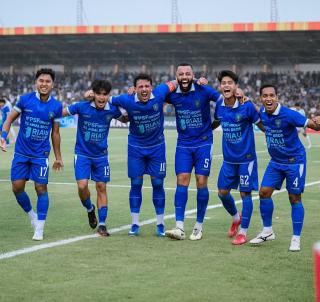 PSPS Pekanbaru Taklukan PSMS Medan 2-1, Naik Puncak Klasemen Sementara